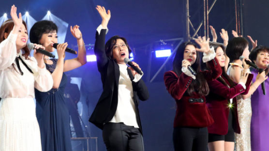 北 방송엔 한국 가수들 입만 벙끗벙끗 ‘무음처리’…이유는