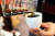 원두 20g, 물 250ml가 적절한 드립 커피 한 잔 분량이다. 장진영 기자 