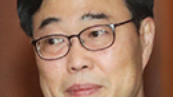 “김기식, 의원 때 피감기관 돈으로 외유” 야당 “용돈까지 챙겨 … 자진사퇴해야”