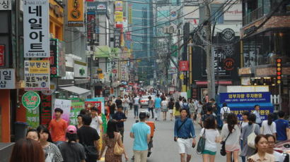 직장인 붐비는 식당 전쟁터에서 단골 고객 만드는 비법 