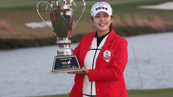 '국내 개막전 우승' 김지현, 여자 골프 세계 랭킹 56위로 상승