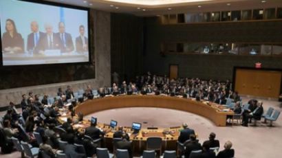 미-러 충돌…‘시리아 공습 규탄’ 유엔 안보리 결의안 부결