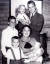 바버라 부시 여사와 남편 조지 부시가 1956년에 찍은 가족사진. [로이터=연합뉴스]