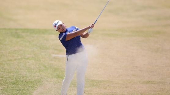 시즌 2승+통산 10승...작년 준우승 아픔 털고 KLPGA 챔피언십 우승한 장하나 