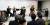 지난달 27일 북한 삼지연관현악단 성악배우가 판문점 평화의 집에서 열린 남북 정상회담 만찬에서 공연을 하고 있다. [뉴스1]