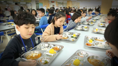 대세가 된 ‘무상교육’ 진보는 물론 보수도 앞다퉈 공약 쏟아내