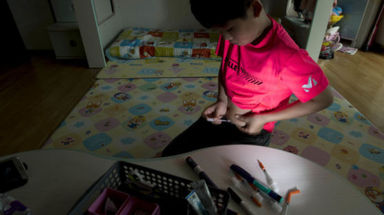 직접 주사 놓는 9살 아이…소아당뇨 두고 뒷짐만 지는 학교