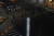 동대구역 환승센터 삼거리 횡단보도 앞 바닥에서 녹색과 적색으로 빛나는 일직선 형태의 물체가 ‘바닥 신호등’이다. 경찰이 지난 2월 시범 작동했을 때 촬영한 사진이다.［사진 경찰청］