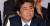 지난 9일 오전 도쿄 아카사카 영빈관에서 열린 한일중 정상회의에 참석한 아베 총리. [청와대사진기자단]