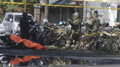 외교부 “인도네시아 연쇄 테러, 신고·접수된 우리 국민 피해 없어”
