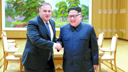폼페이오 “북핵 폐기 땐 미국 기업 투자 허용”