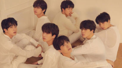 BTS To Release 11 Tracklists of Third Official Album 'LOVE YOURSELF 轉 ‘Tear’'