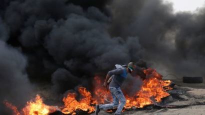 美대사관 예루살렘 이전 날 유혈 충돌, 팔레스타인 사망자 속출 
