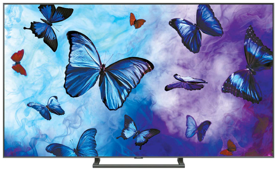 삼성전자는 전원이 꺼져 있어 도 TV 화면이 인테리어 소품 역 할을 하는 ‘18년형 QLED TV’를 출시했다.