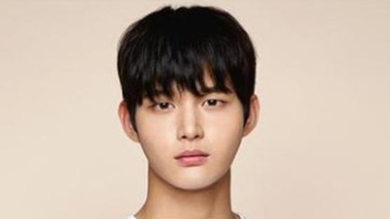 Music Bank MC LEE SEO WON in Charge of Sexually Harassing and Threatening Female Actress 