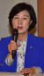 추미애 더불어민주당 대표가 15일 서울 종로구 총리공관에서 열린 &#39;고위 당정청협의회&#39;에서 모두발언을 하고 있다. [중앙포토]