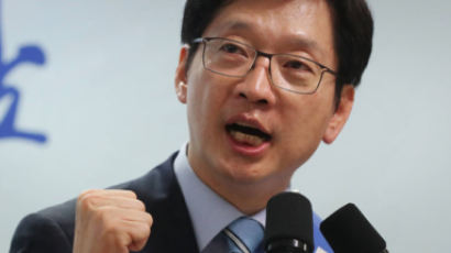 김경수 “한국당, 언제까지 네거티브…정책선거로 돌아와달라”