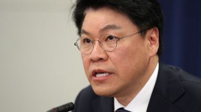 한국당 “문재인 정권, 언론에 재갈 물리려는 폭압적 행태 중단해야”