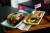 멕시칸 식당이 준비한 메뉴다. &#39;로켓맨 타코&#39;와 &#39;트럼프 타코&#39;다. [REUTERS=연합뉴스]