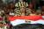 지난해 9월 열린 우간다와 A매치에서 한 이집트팬이 파라오 복장으로 응원하고 있다. [EPA=연합뉴스]
