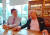 세계적 투자가 짐 로저스(사진 오른쪽)와 구성훈 삼성증권 대표(왼쪽)가 8일(현지시간) 싱가포르에서 만났다. [사진 삼성증권]
