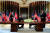 도널드 트럼프 미국 대통령과 김정은 북한 국무위원장이 12일 싱가포르 카펠라 호텔에서 공동성명에 서명하고 있다. [로이터=연합뉴스]