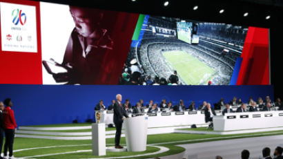 본선 48개국…2026 월드컵은 미국·멕시코·캐나다 공동 개최