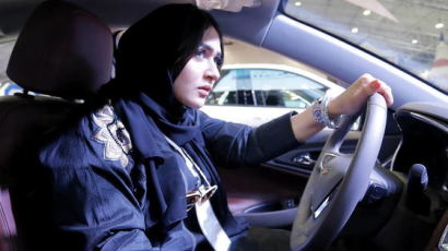 "여자가 운전하는 차 불태우겠다" 24일부터 여성 운전 허용하는 사우디서 협박 이어져 