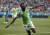 나이지리아의 아메드 무사가 아이슬란드전에서 골을 넣은 뒤 환호하고 있다. [AP=연합뉴스]