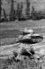 1950년 7월 5일 북한군은 옛 소련에서 생산한 T-34전차를 앞세워 남진을 계속했다. 이날 오전 8시16분 유엔군과 첫 교전을 벌이게 된다. 사진은 6.25전쟁때 촬영한 T-34전차. [사진 국가보훈처 블로그·LIFE]