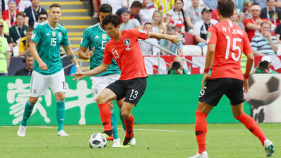 [속보] 한국 김영권 후반 추가시간에 극적 골, 독일에 1-0 앞서