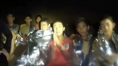 태국 동굴 소년들 구조대원, 작업 중 산소 부족 사망