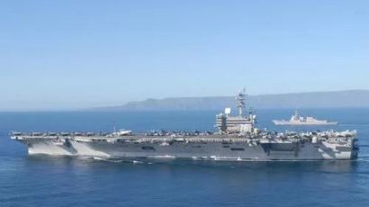 中 군사평론가 “미 항모 이달 중 대만해협 통과할 수도” 