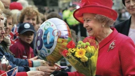독불장군 트럼프가 영국 여왕 만나면? … ‘이것’만큼은 조심해야 