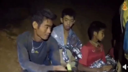 태국 동굴 코치 첫날 구조는 오보…건강 악화 소식이 오보 배경