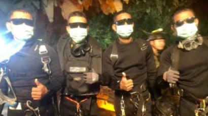 태국 동굴 소년들 다 구하고 마지막에 나온 4명은 누구