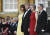 트럼프 미국 대통령 내외(왼쪽)와 메이 영국 총리 내외가 12일(현지시간) 공식 만찬 행사에 참석했다. [AP=연합뉴스]