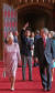 2008년 영국을 방문한 조지 W 부시 대통령 부부가 엘리자베스 2세 영국 여왕 부부와 윈저성 복도를 걷고 있다. [AP=연합뉴스]