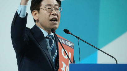 [e글중심] 아수라가 바로 여기?...이재명 조폭 연루설 논란