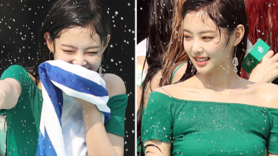BLACKPINK's JENNIE Turned Into a 'Human Sprite' At Waterbomb Festival 2018?