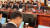 문재인 대통령(오른쪽)이 24일 오전 청와대 본관에서 열린 국무회의에서 모두발언을 하고 있다. [청와대사진기자단]