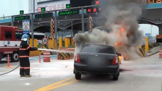 타이어 펑크, 차량 화재 … 폭염에 노출된 ‘마이카’