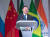 25일 남아프리카공화국 요하네스버그에서 열린 브릭스 비즈니스포럼에서 연설하는 시진핑 중국 국가주석. [중국 외교부]