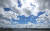찜통더위가 계속된 30일 오전 서울 한강 청담대교에서 동쪽으로 바라본 파란 하늘에 구름이 아름답게 펼쳐져 있다. [연합뉴스]