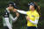 7월 열린 여자 PGA 챔피언십에서 우승을 확정한 박성현과 그를 포옹하는 유소연. [AFP=연합뉴스] 