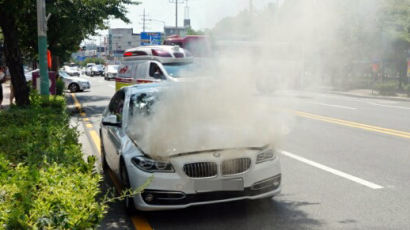 전남 목포서 주행 중 불난 BMW…사흘 전 ‘안전점검’ 받았다