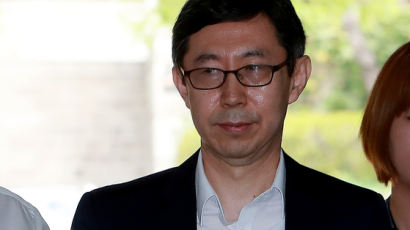 '공정위 불법 재취업' 신영선 전 부위원장 결국 구속