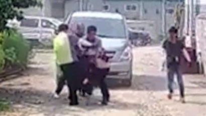 ‘외국인 유학생 폭행 의혹’ 경찰, 창원 출입국사무소 압수수색