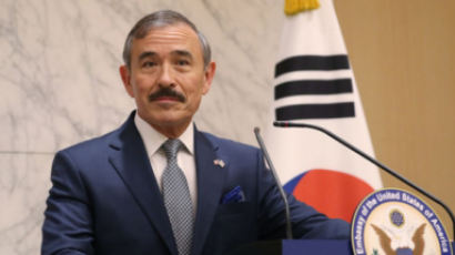 해리스 주미대사 “北석탄 반입, 韓정부 관련 법 따라 조치 판단”