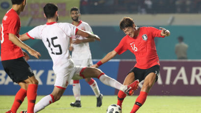 한국, 바레인 6-0으로 제압…‘인맥 선발’ 황의조 해트트릭 기록
